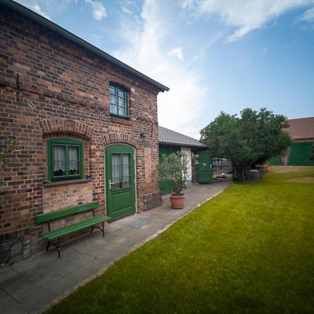 Spreewaelder Schwalbenhof - Ferienwohnung "Storchennest" Golßen Exterior foto